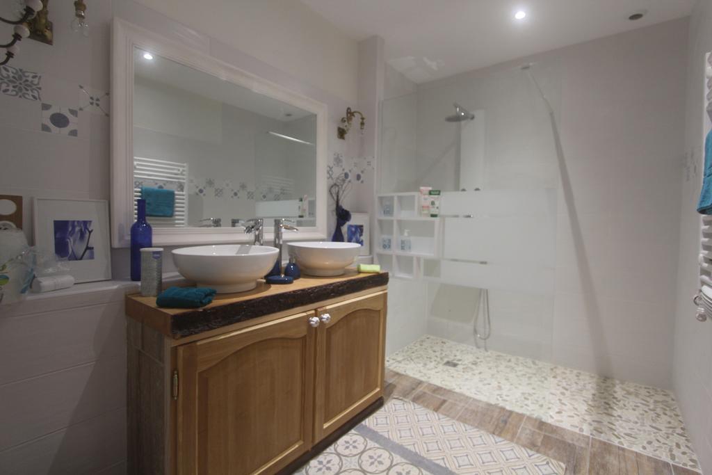 Bed and Breakfast Les Ateliers D'Art Roanne Esterno foto